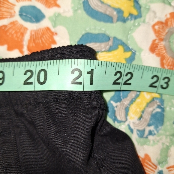 A bundle of 3 ladies slacks in a size 24W. Pre-loved and in great condition. - Picture 6 of 16